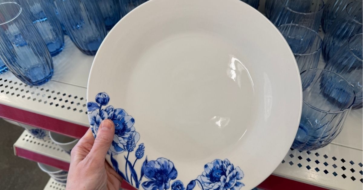 tree blue and white floral plates