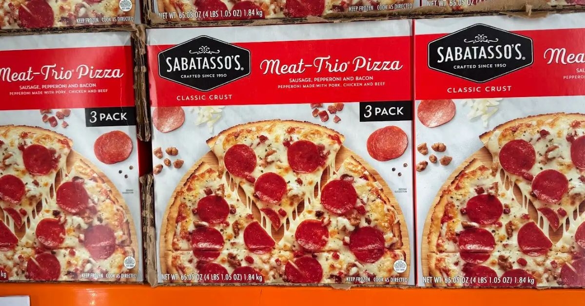 sabastassos meat trio pizza