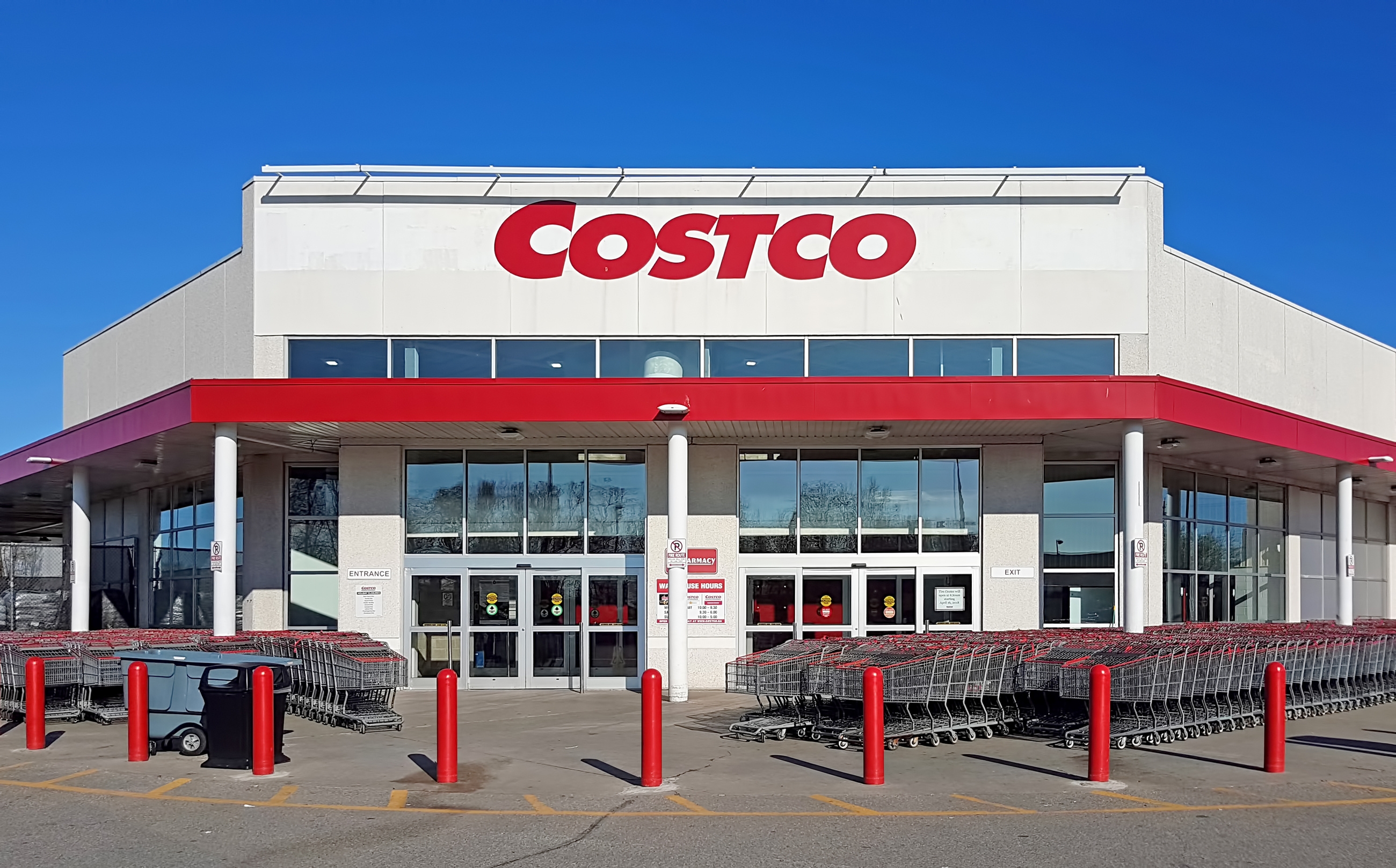 costco warehouse store in toronto