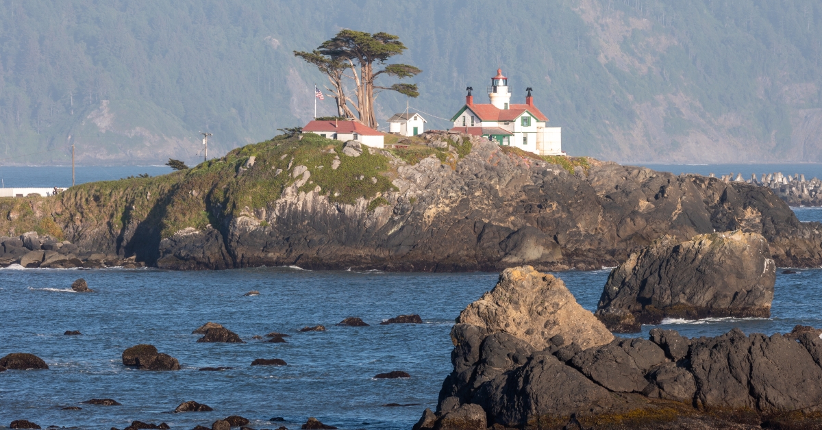 lighthouse in crescent city california
