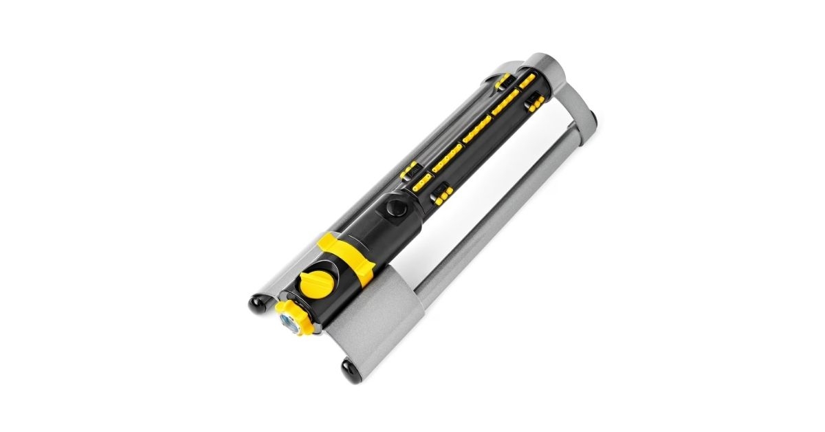 oscillating lawn sprinkler