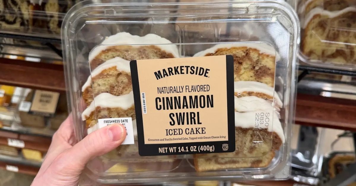 cinnamon swirl iced cake