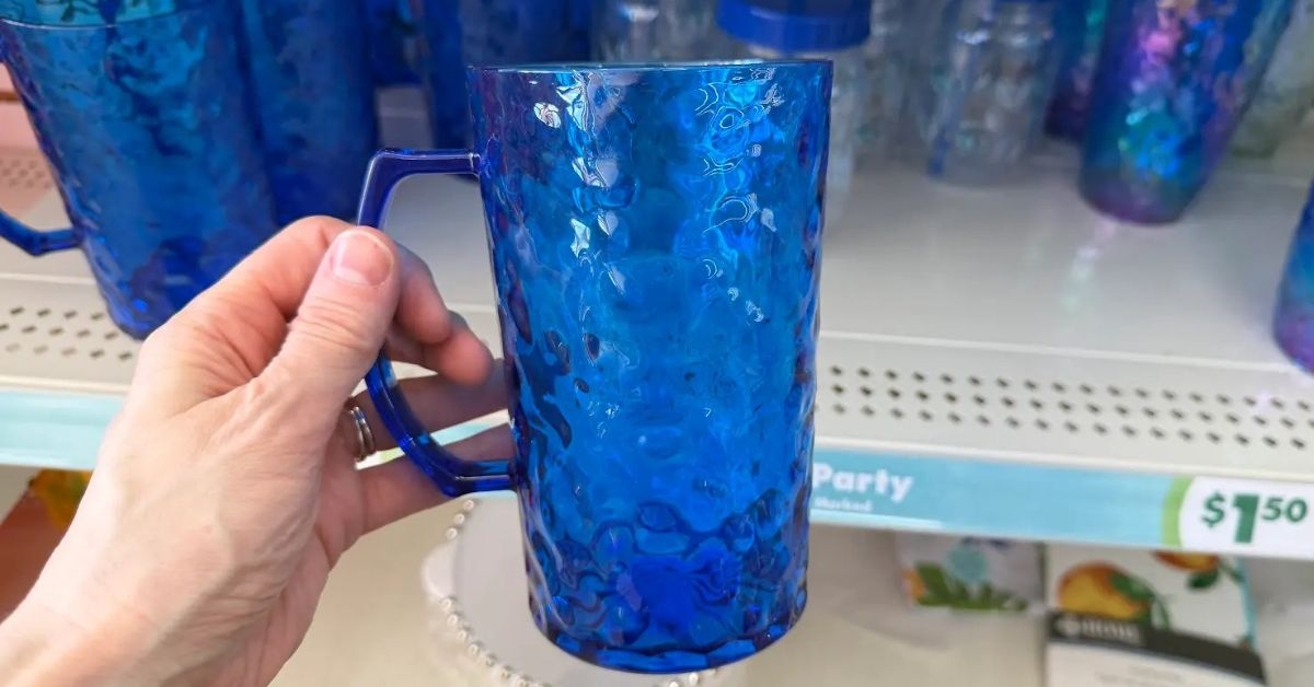 hammered plastic beer mug