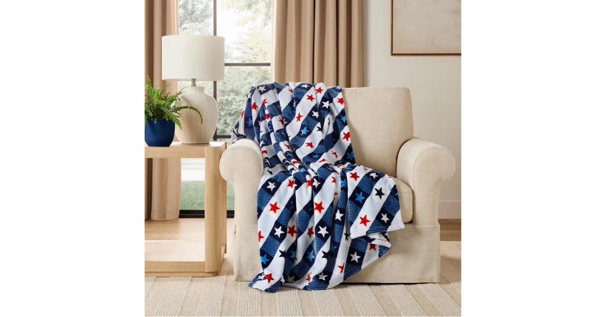 red white blue lounge throw