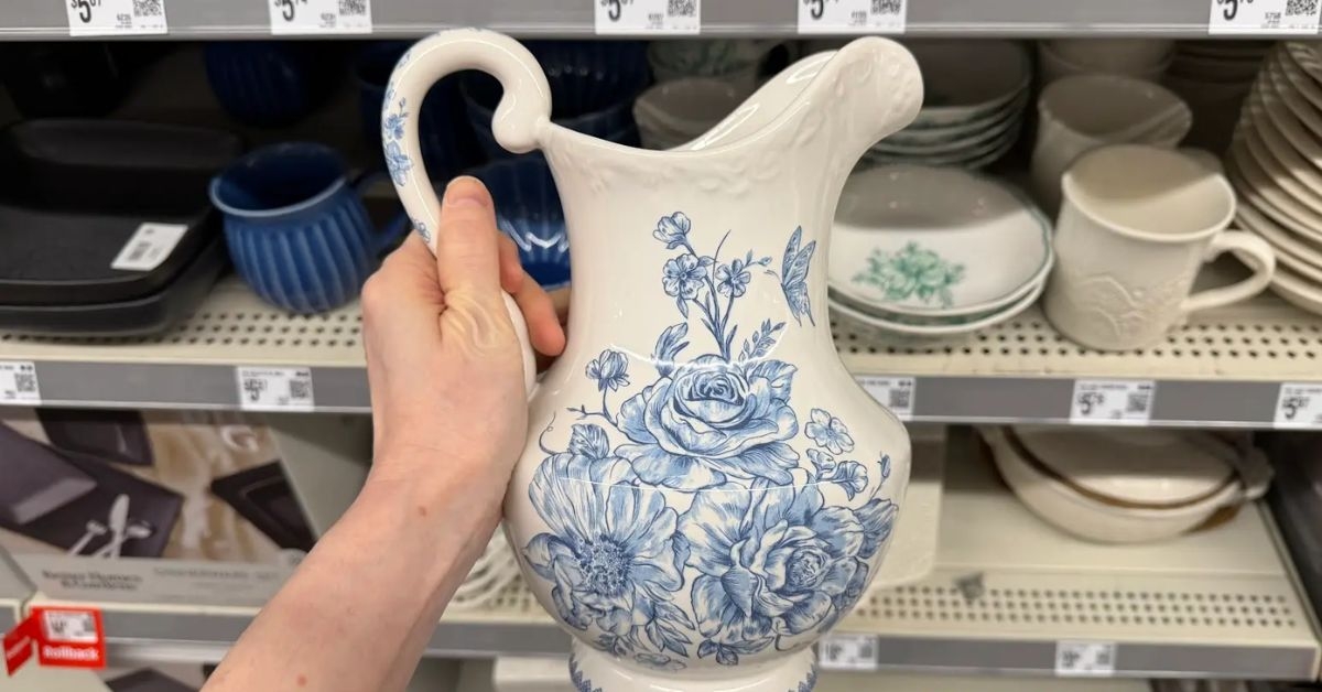 the pioneer woman agatha pitcher 
