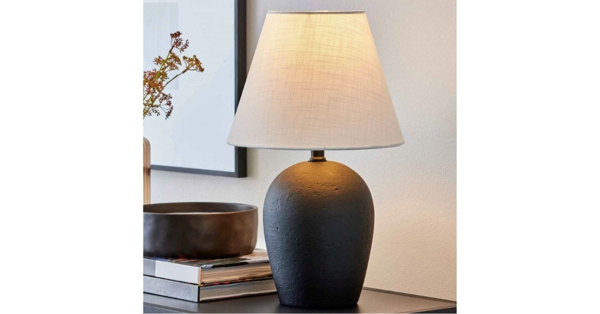 ceramic urn style table lamp