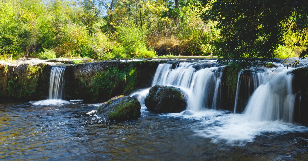 crowfoot falls near medford oregon