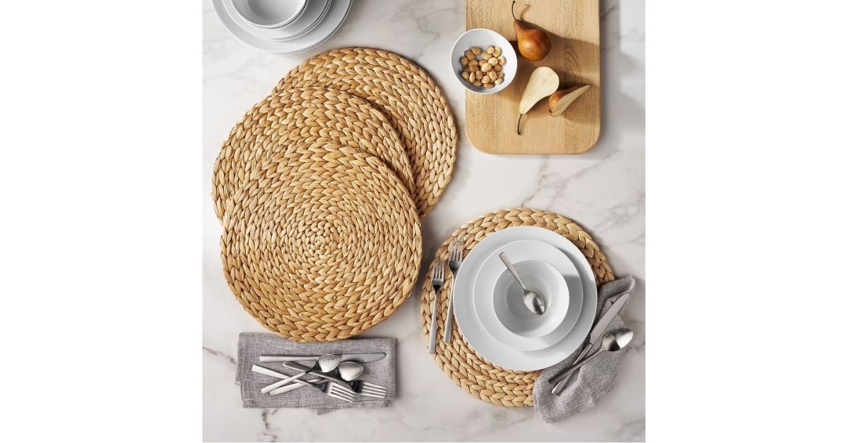 water hyacinth handwoven placemats