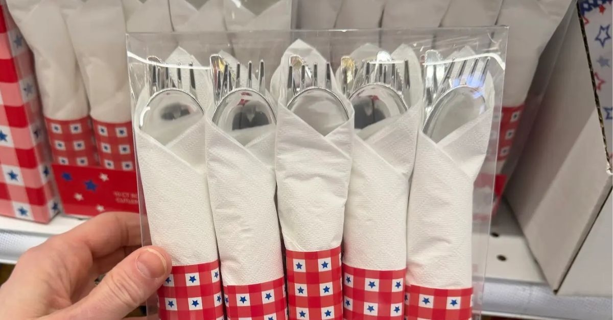 rolled cutlery set