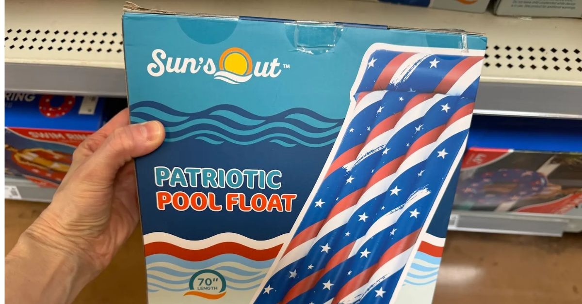 patriotic pool float