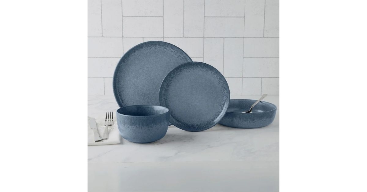 16 piece dinnerware set