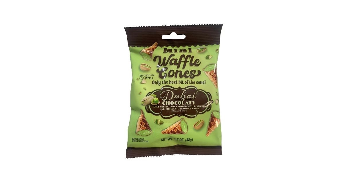 pistachio and chocolate waffle cone bites