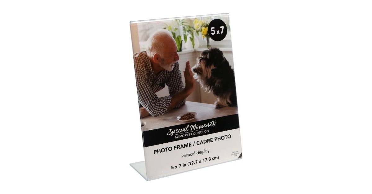 plastic picture frames