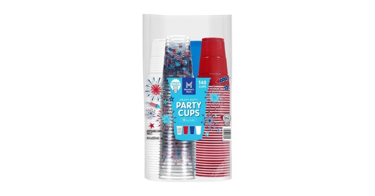 members mark patriotic plastic cups
