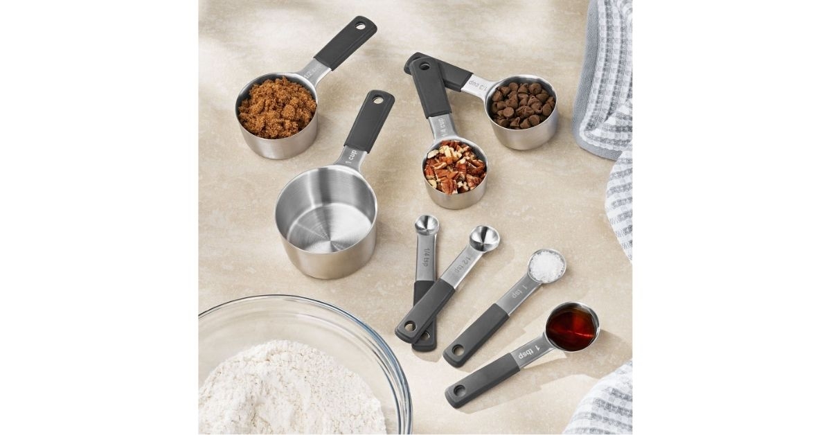 measuring cups spoons set