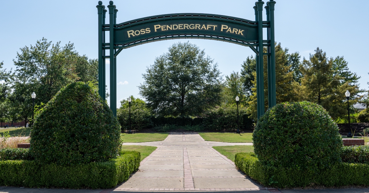 Entrance to Ross Pendergraft Park