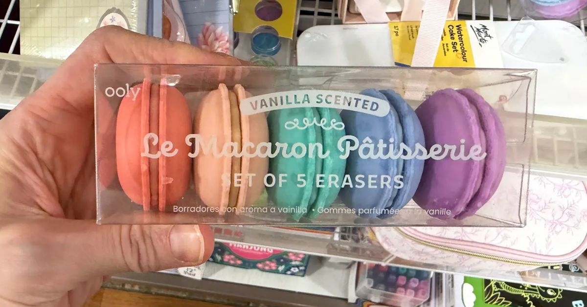 ooly vanilla scented le macaron erasers