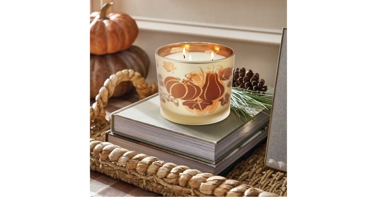 harvest scented candle