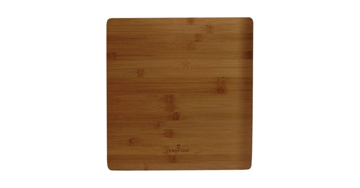 wooden chopping block