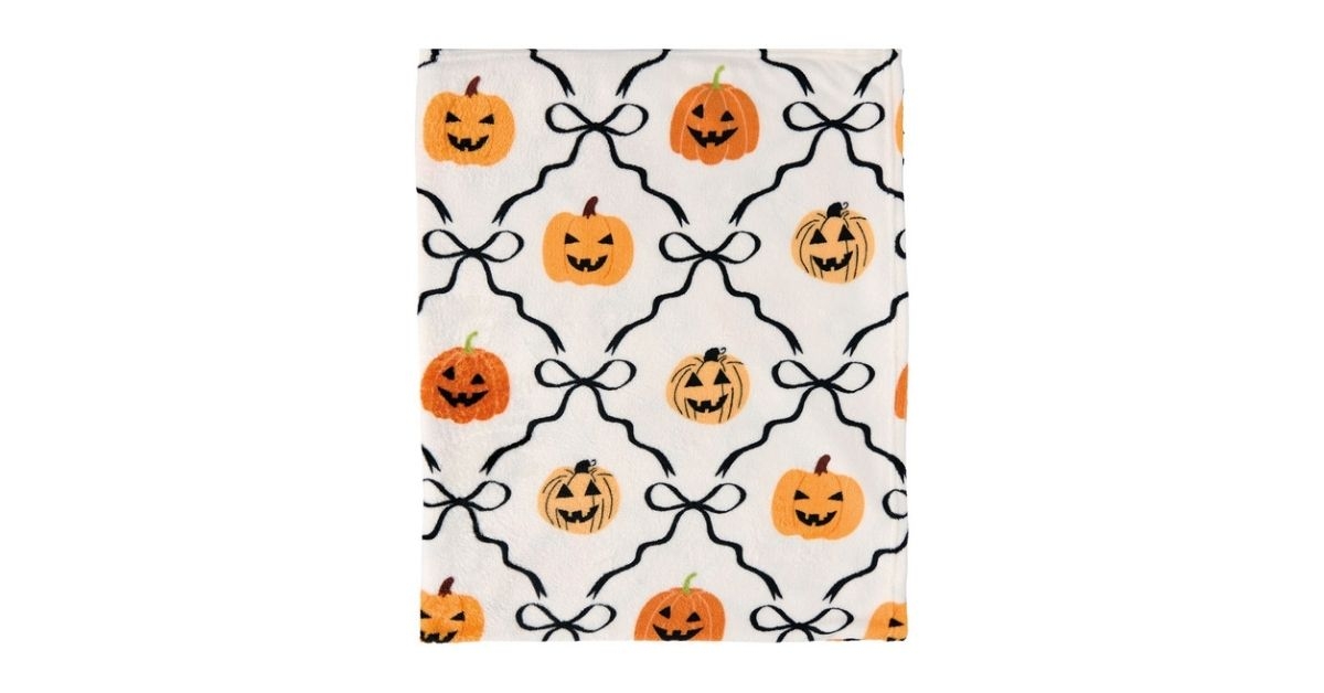 halloween throw pumpkin lattice