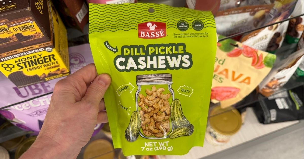 basse dill pickle cashews