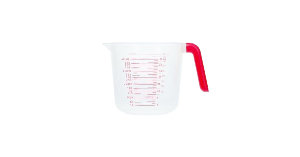 large 4-cup measuring cup