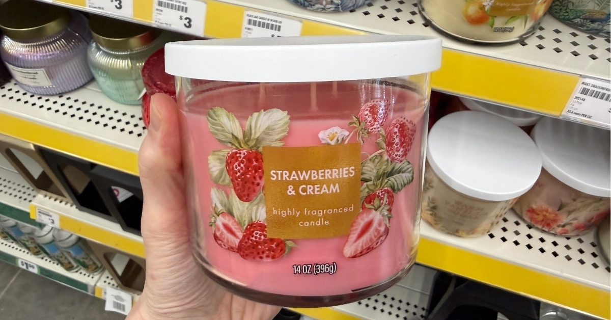 strawberries and cream candle