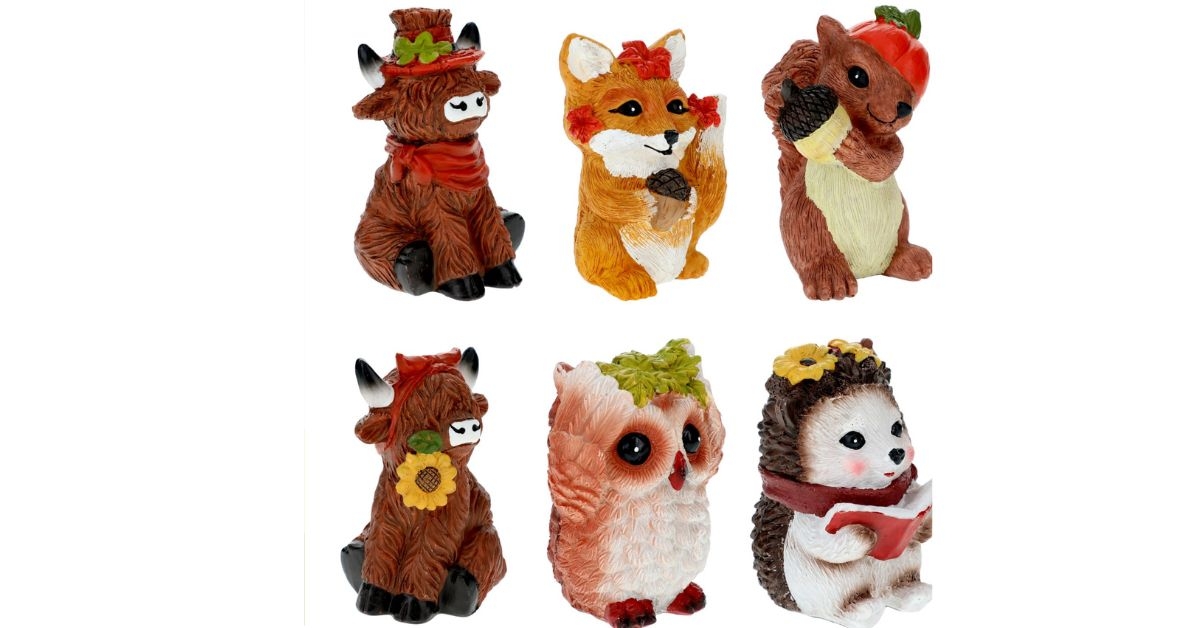 harvest wooden critters decor