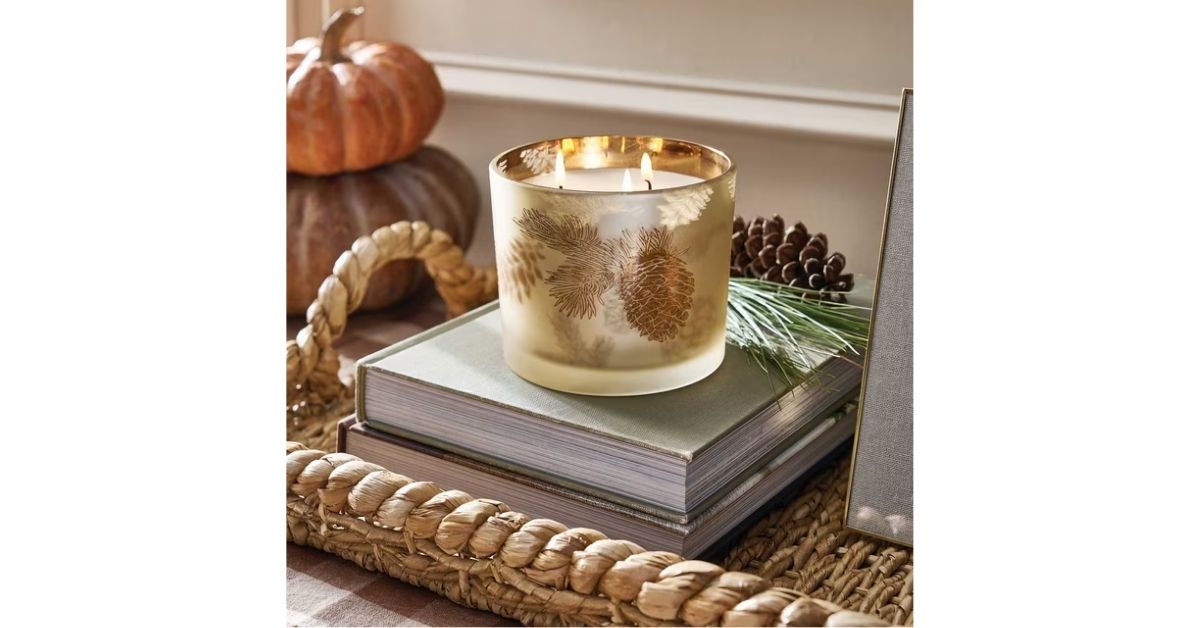 harvest scented candle