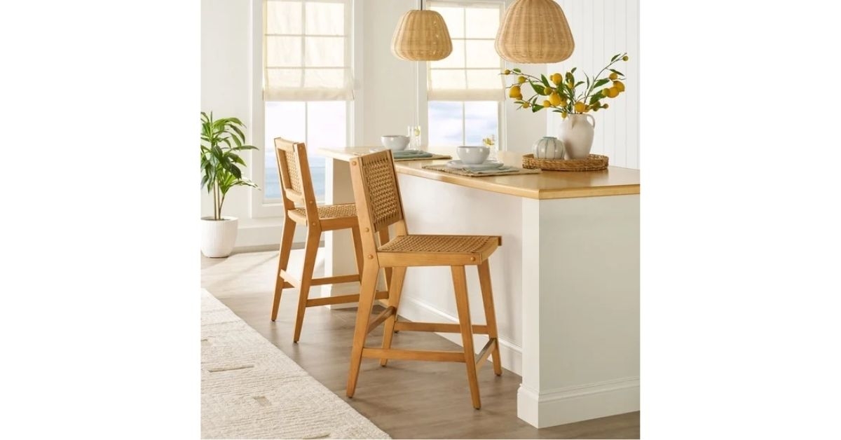 woven dining chairs