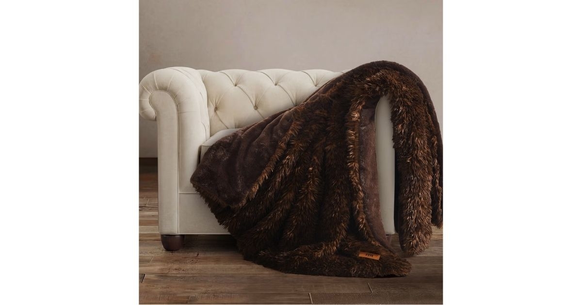 fur throw