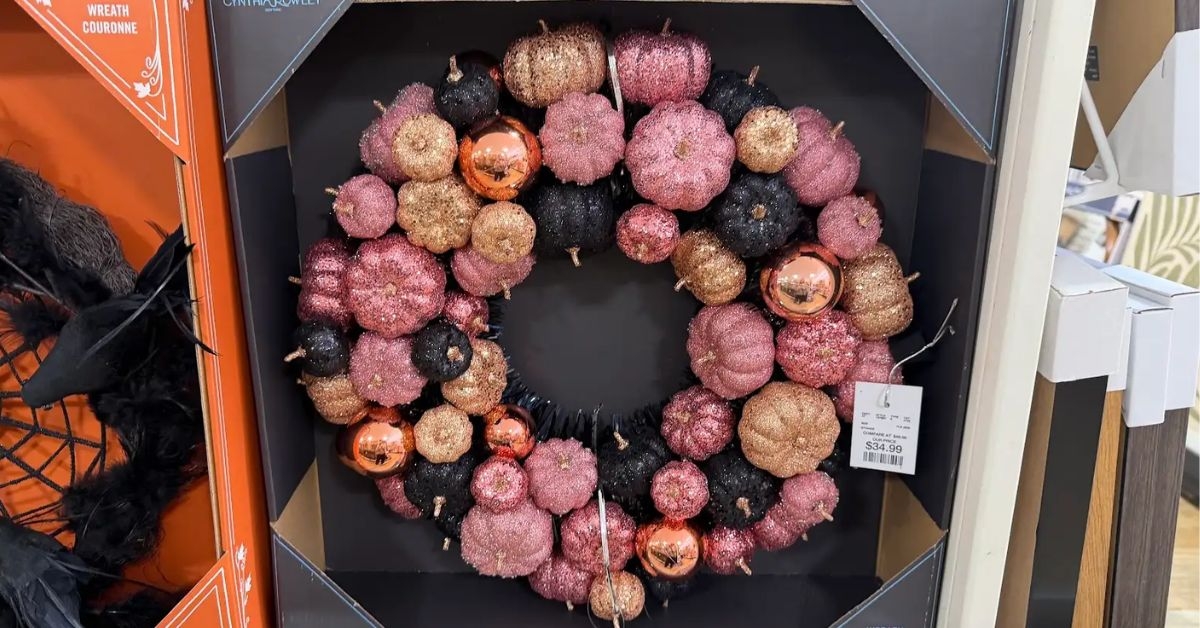 cynthia rowley wreath