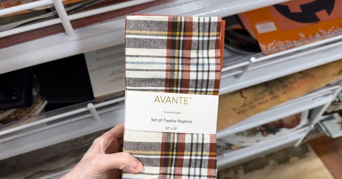avante plaid napkins