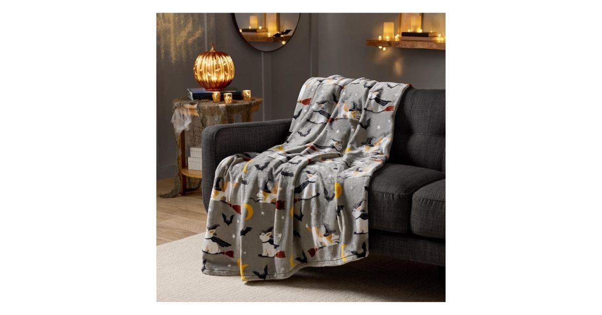 halloween lounge throw