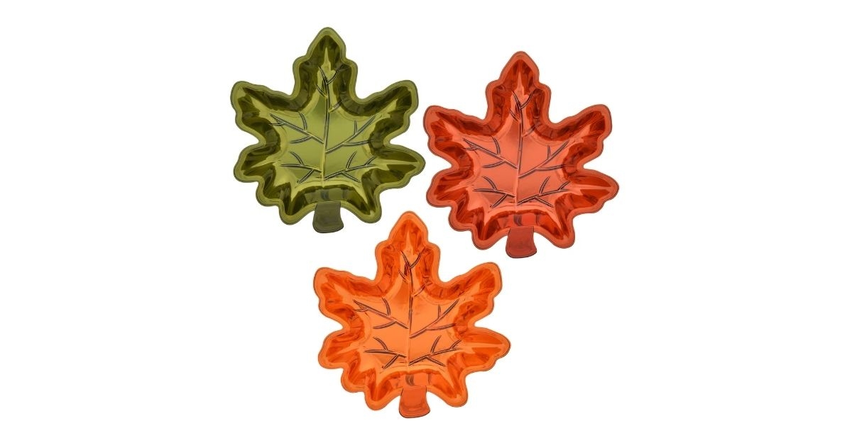 metallic plastic leaf dishes