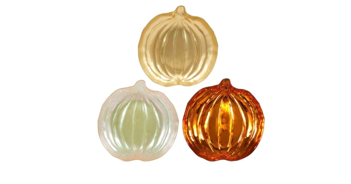 _Metallic Pumpkin Shaped Trays, 8.875x8.75x1.375 in. 