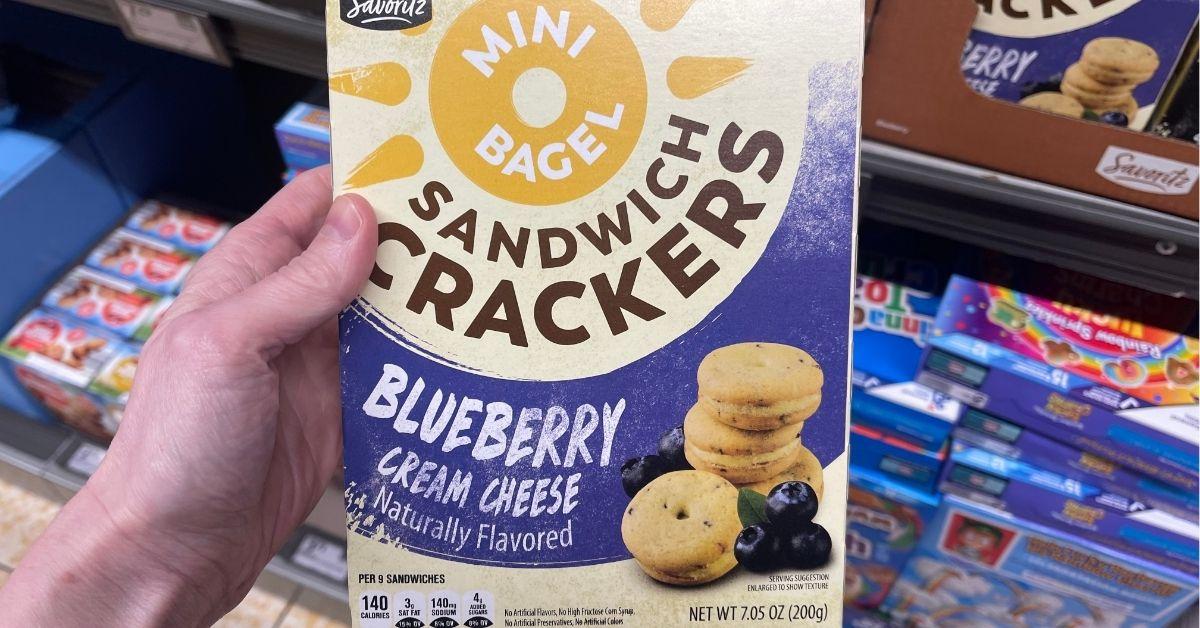 mini bagel sandwich crackers