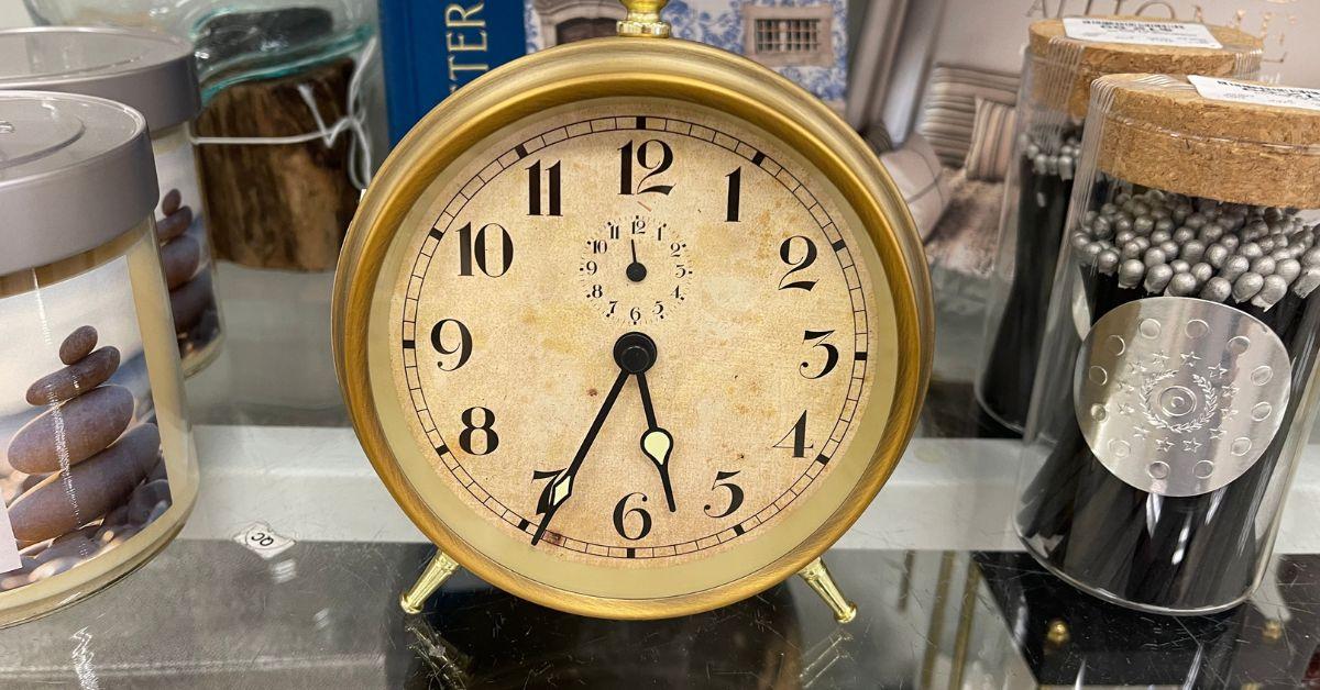 gold clock