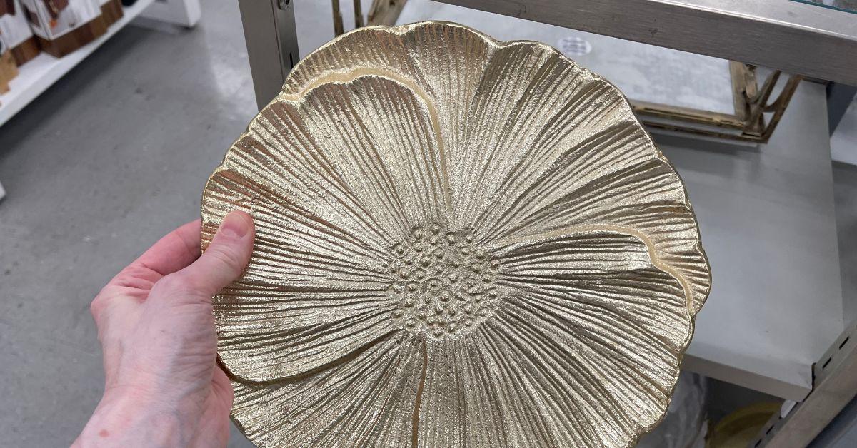 gold decorative plate