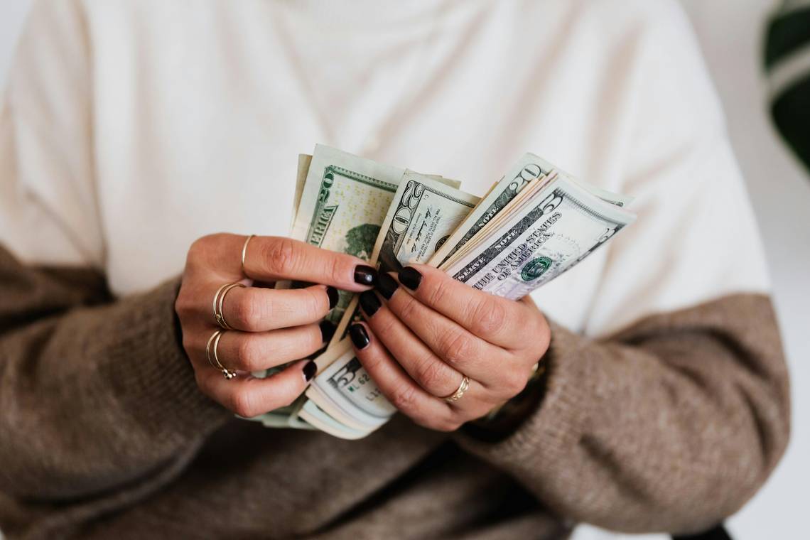 IS 30 MINUTES OF YOUR TIME WORTH $3,500 PER DAY? If Yes, Join Us Now! By Private Invitation Only! Building Your Activity With A Laptop And Using A Cell Phone To Call Your Prospects! Do You Really Want To Generate More CASH? If Yes, Then Join Us Today! Join Us Also On This Live Information Workshop Call That Is Now, In Session! Call This # 302-549-3200 