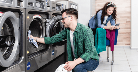 couple at laundromat