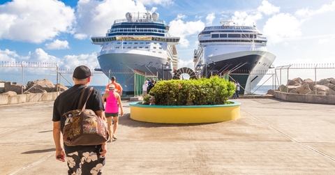 cruise passengers
