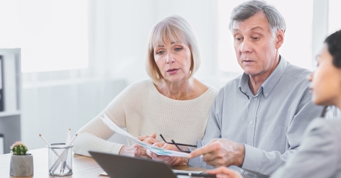 talking to financial advisor