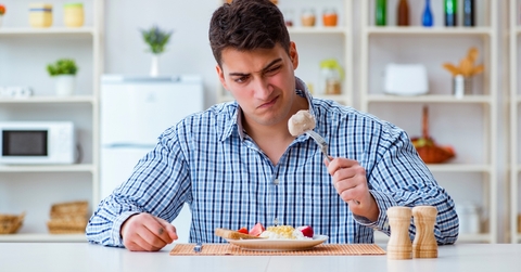 eating tasteless food at home