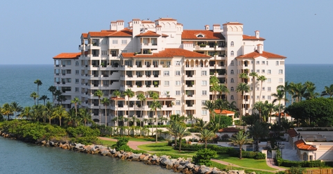 timeshare building