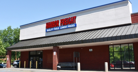 harbor freight store building