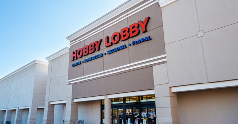 hobby lobby storefront and sign