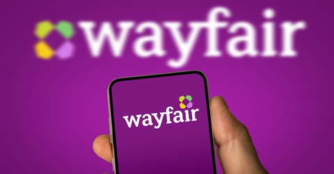 wayfair logo on smartphone