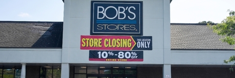 closing sign on NORWALK Bob&#x27;s store