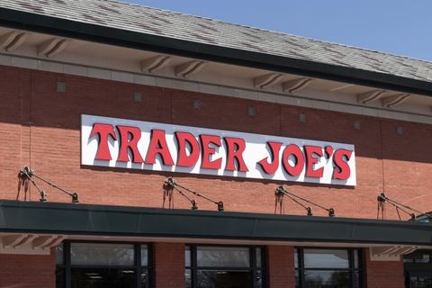 Trader Joe&#x27;s exterior